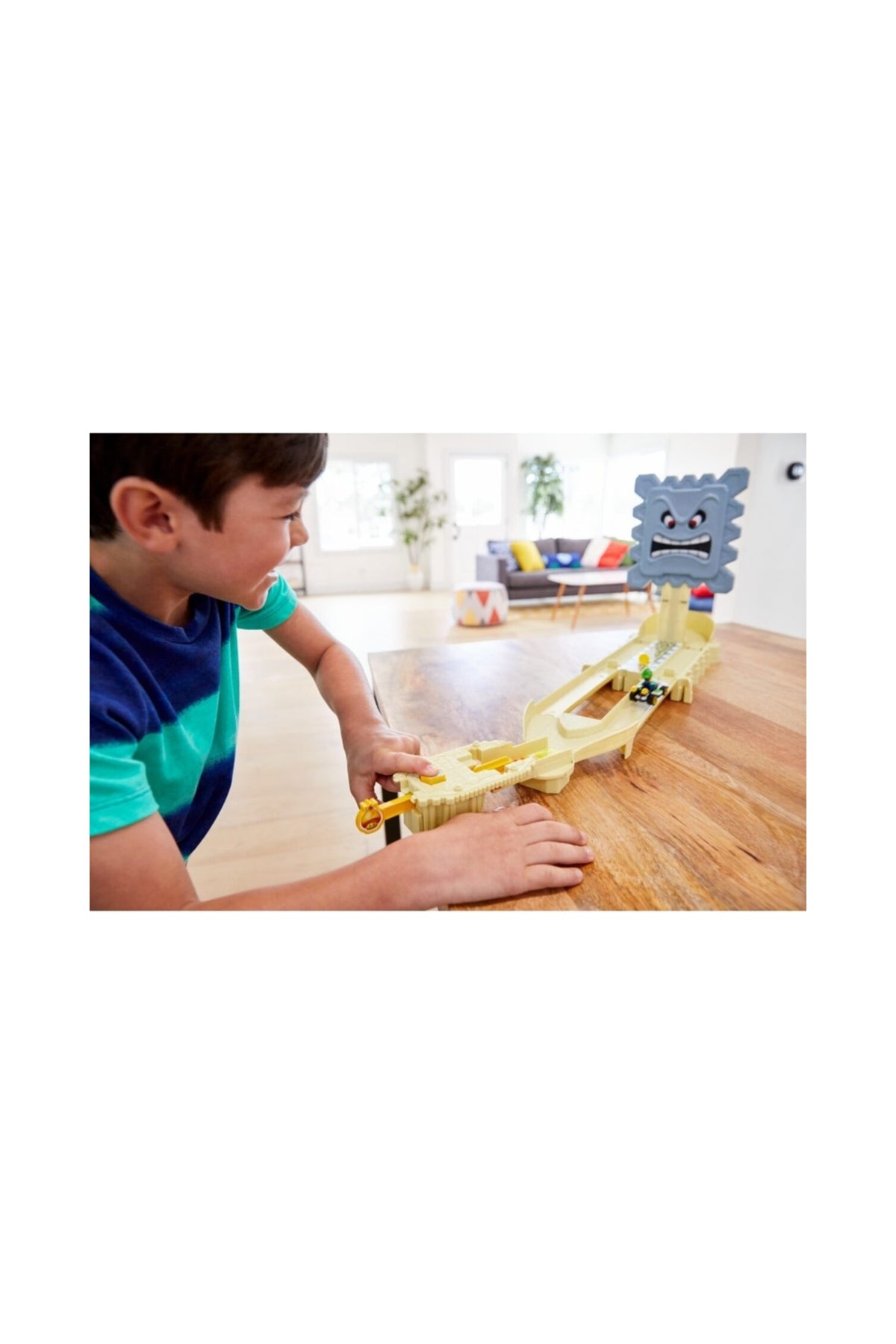 Hot Wheels Mario Kart Çılgın Yaratıklar Oyun Seti Thwomp Ruins GFY46
