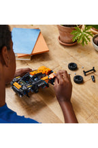 LEGO® Technic NEOM McLaren Extreme E Race Car 42166 - 7 Yaş & Üzeri Çocuklar için Yaratıcı Oyuncak Yapım Seti (252 P)