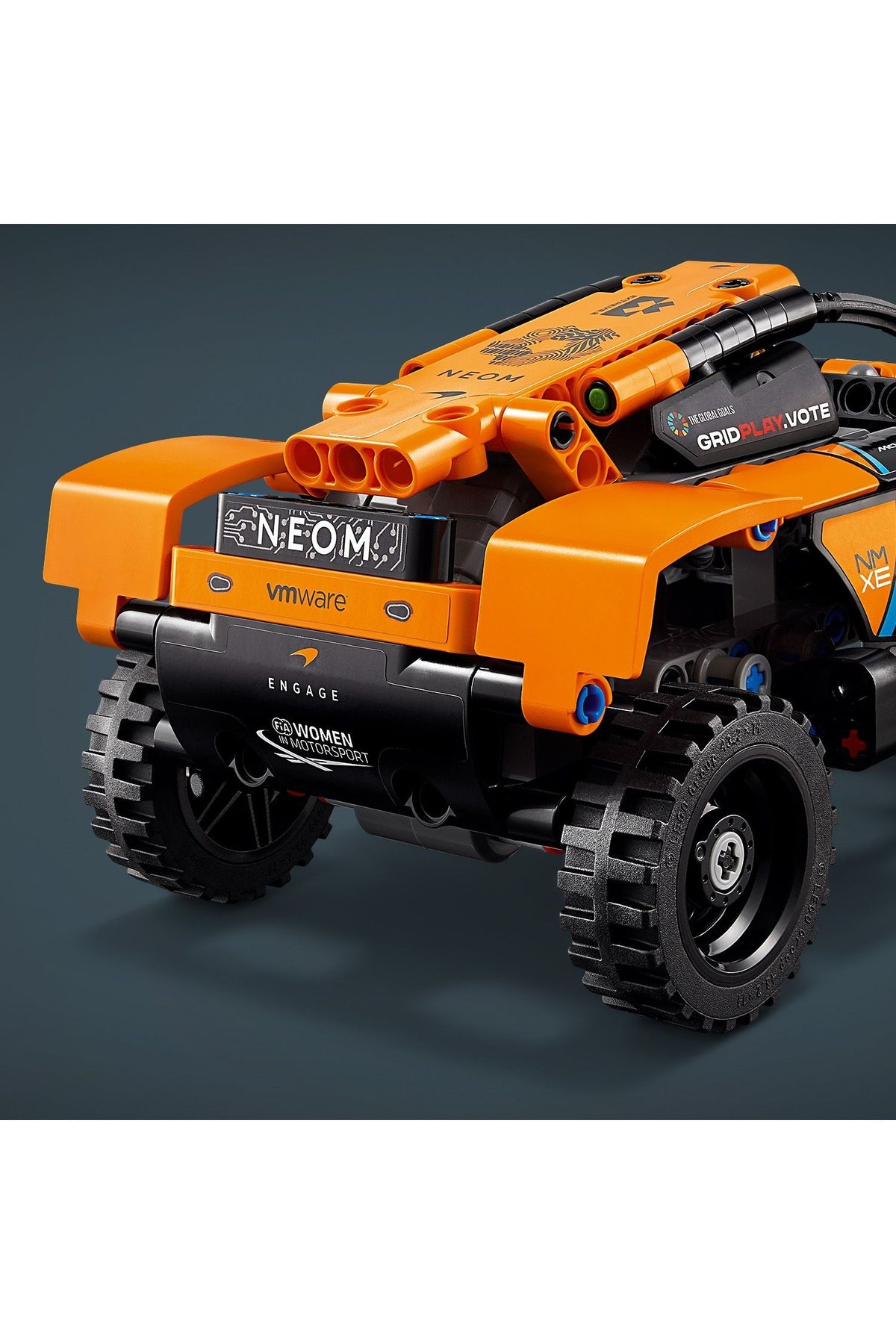 LEGO® Technic NEOM McLaren Extreme E Race Car 42166 - 7 Yaş & Üzeri Çocuklar için Yaratıcı Oyuncak Yapım Seti (252 P)
