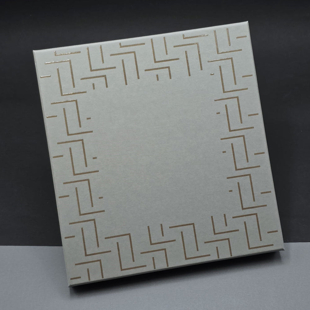 Gri Renk Defter Ve Metal Roller Kalem Seti