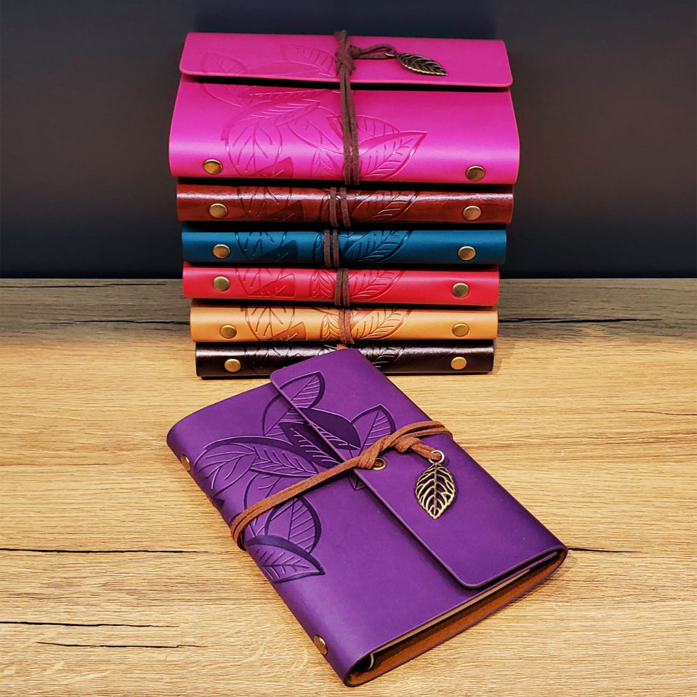 Yaprak Desenli Deri Defter Asorti